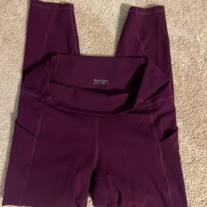 Fabletic leggings. Size medium 7/8 length.